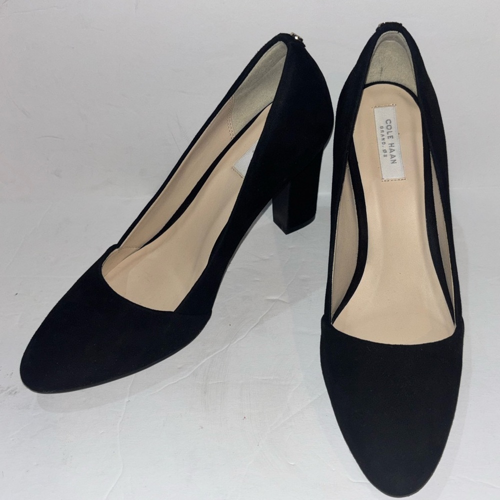 Cole Haan Kinslee Black Suede Shoes Size 6